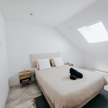 Champagne Getaway, Spacious House
