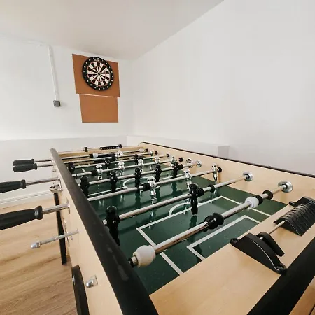 Champagne Getaway, Spacious House Semesterbostad